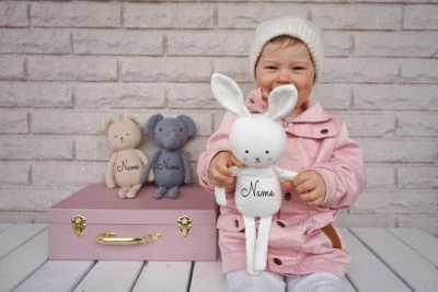 Elefantasie Stofftier Mit Name Hase In Geschenkverpackung 4 Elefantasie Stofftier Mit Name Hase In Geschenkverpackung – Bild 4